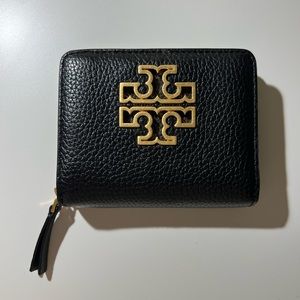 Tory Burch wallet